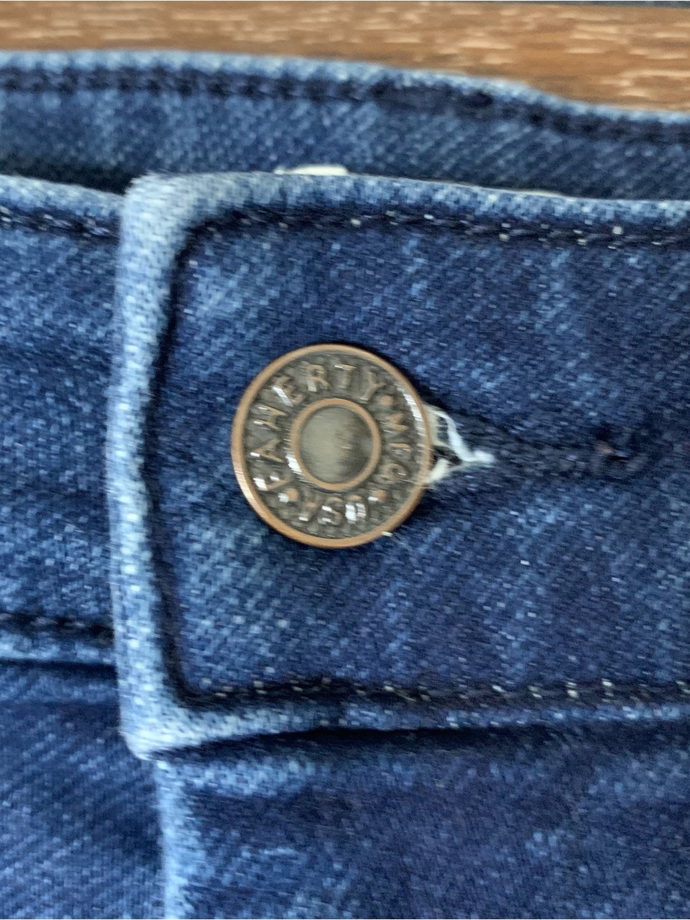 Faherty Stretch Terry Patch Pocket Shorts 27 - Picture 3 of 8